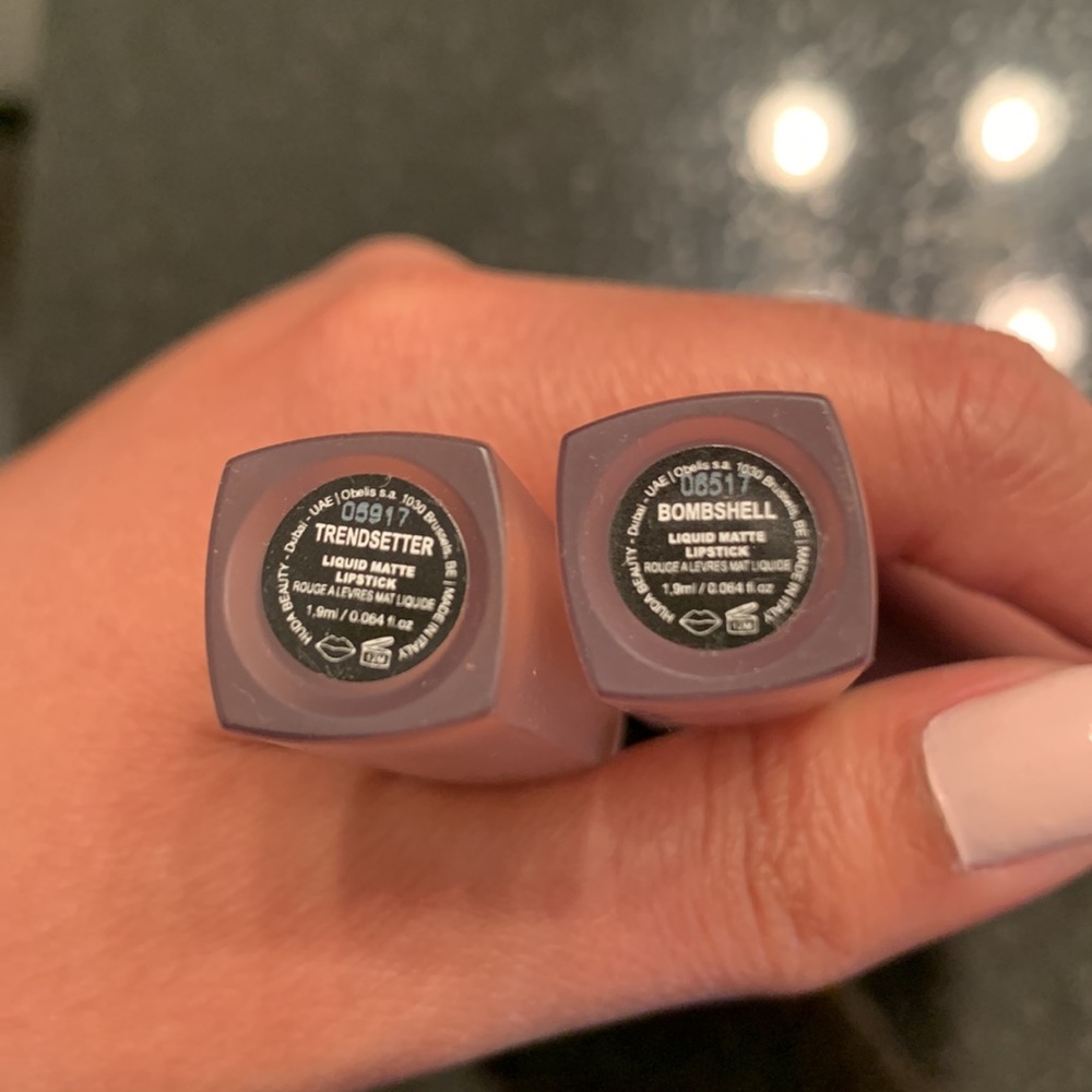 Huda matte lipstick - Picture 2 of 2